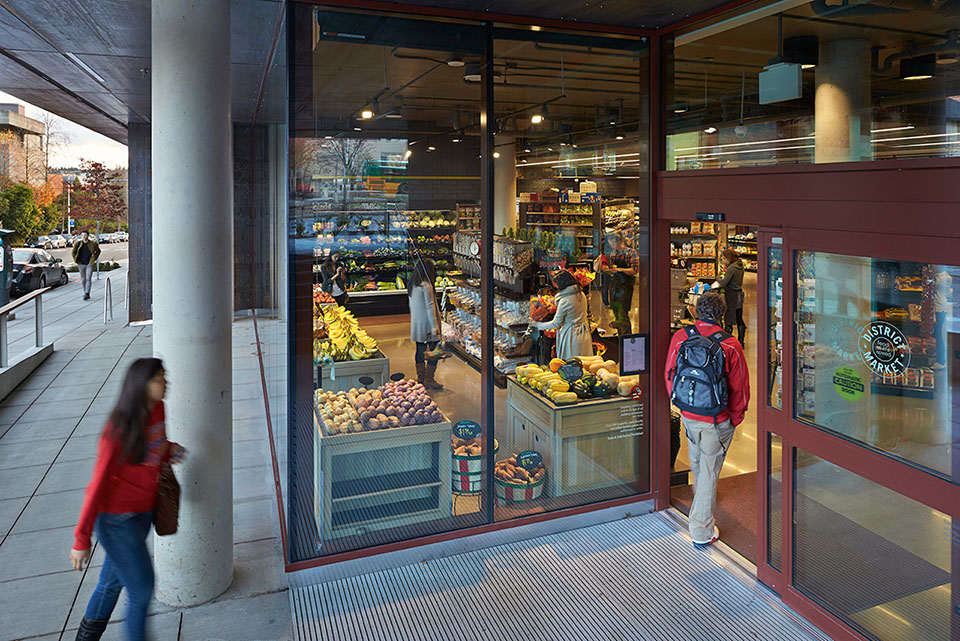 District Market in Alder Hall