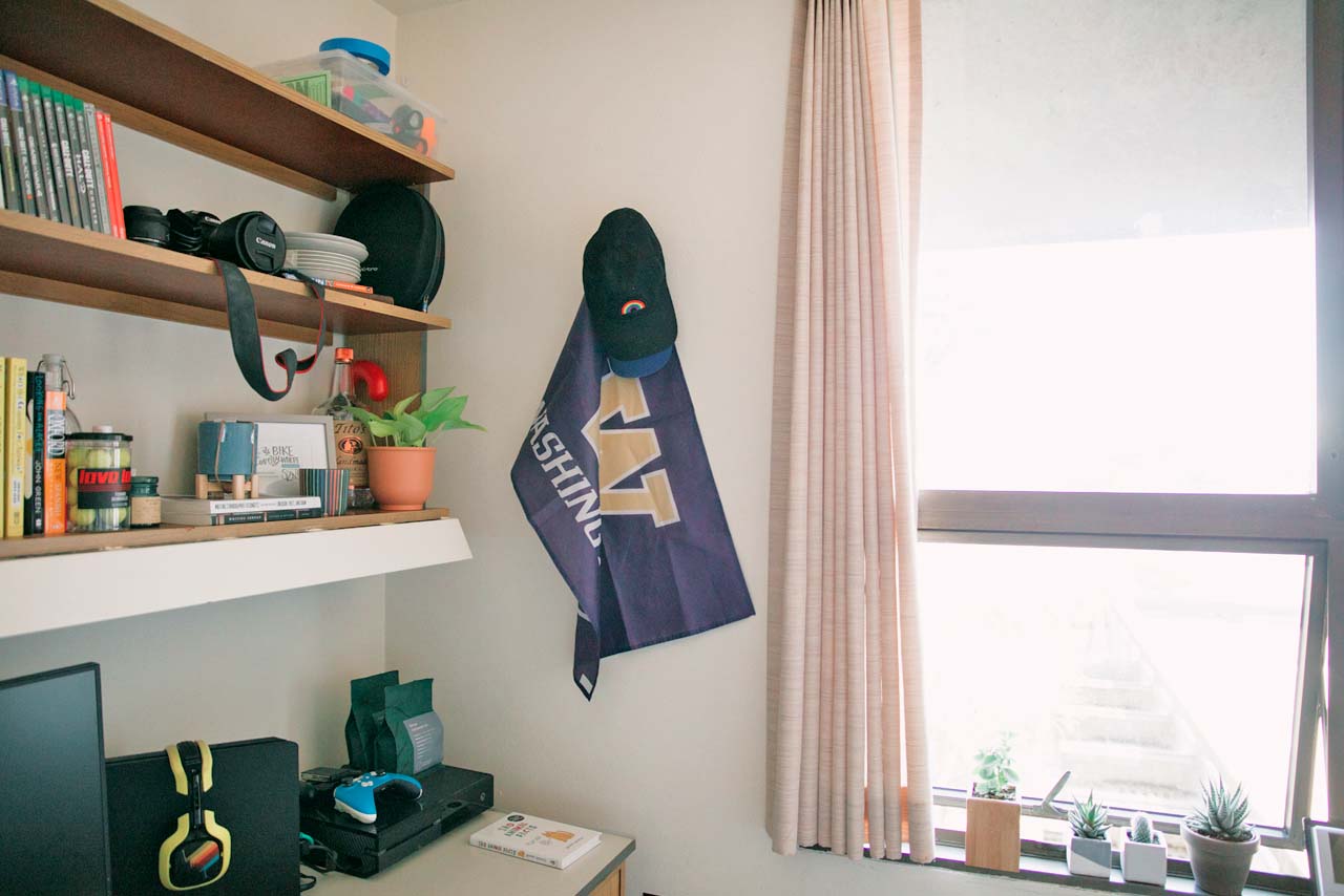 McMahon Hall single room desk