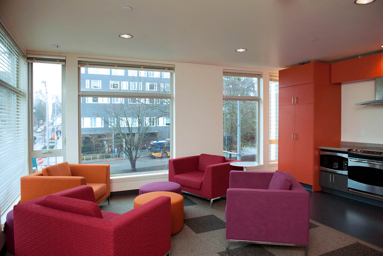 Lander Hall floor lounge and kitchen