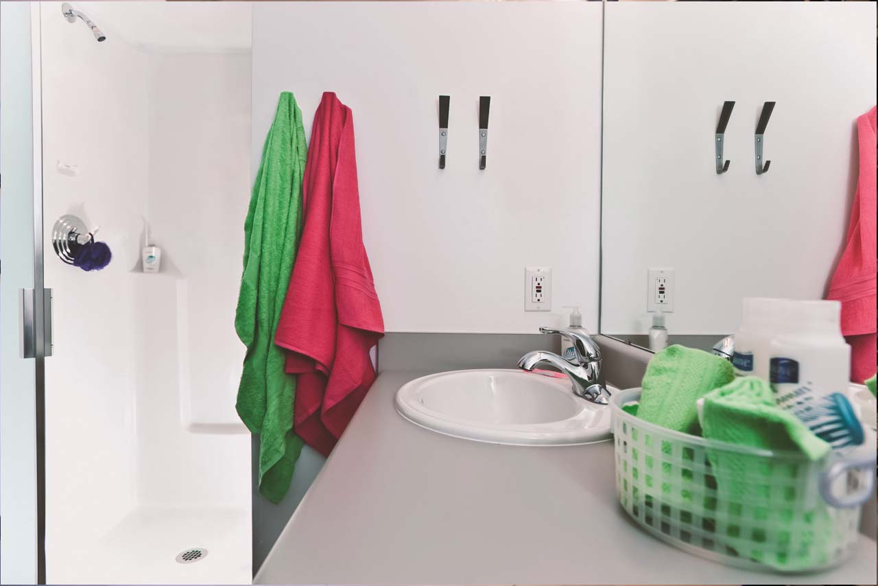 Lander Hall private bathroom